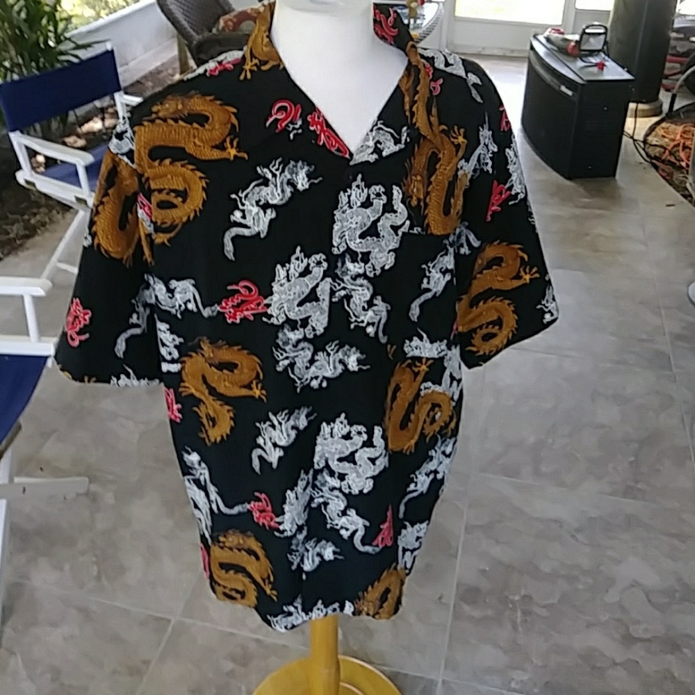 Northpeak 100% Polyester NWT SS Button Up